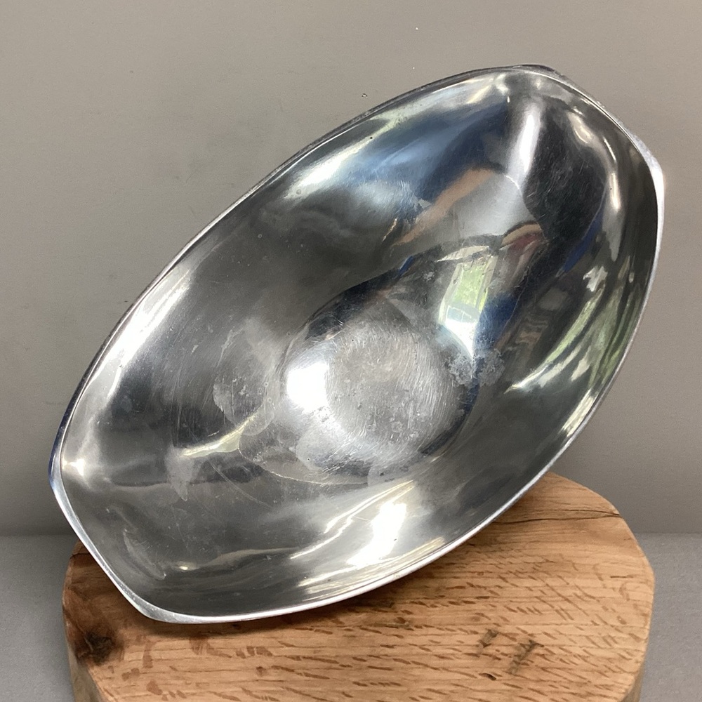 ⚫️ Large Pewter Bowl - Fruit - Salads - Decor - Bridal - Weddings - Endless Uses